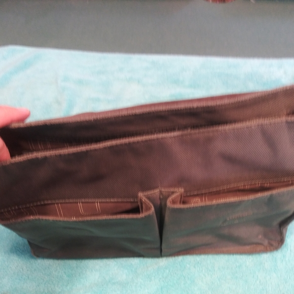 Fossil leather and canvas crossbody organizer - Picture 7 of 7